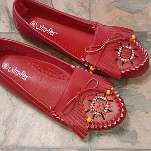 Ultra Flex Women's Beaded Moccasins Size 10XW